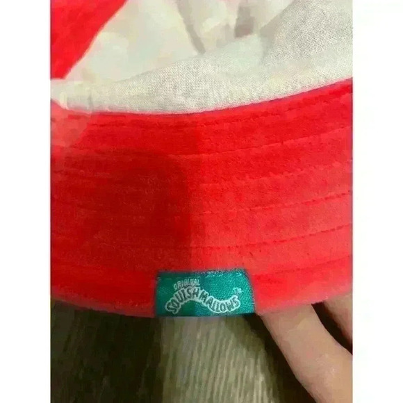 Squishmallows Women's Fifi the Fox Pink Velour Soft Bucket Hat - Picture 4 of 8